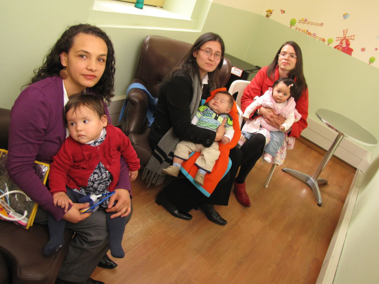 El derecho de todos los niños a tomar la leche de sus mamás