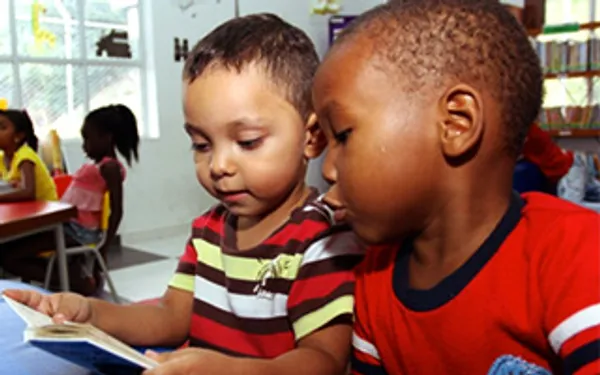 Un vistazo a la colección especializada en primera infancia Leer es mi cuento