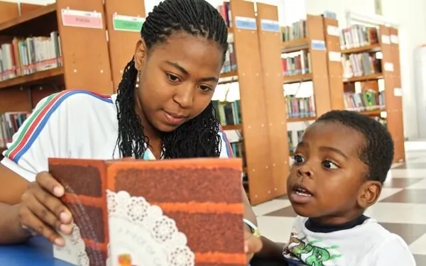 ¡A celebrar el Día de la Madre con música, cuentos, juegos y abrazos!