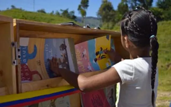 Bicilibros, el programa que pone a rodar la lectura por Colombia