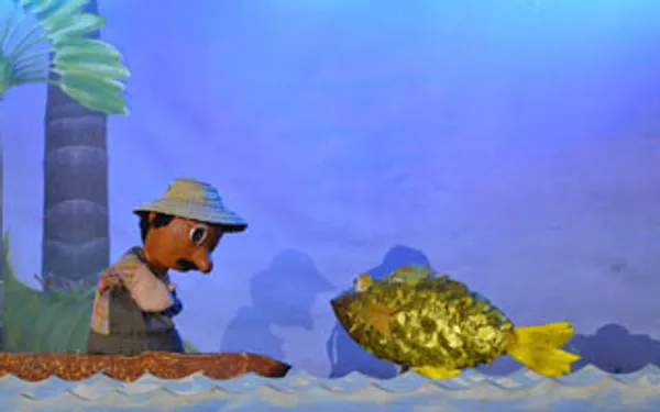 Castillo Sol y Luna, una sala rural de teatro de títeres