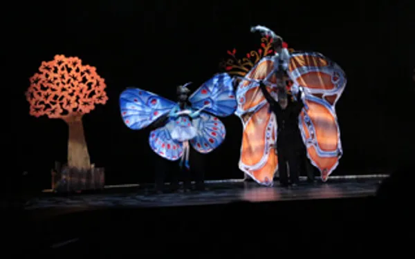 Kininí , las niñas también son heroínas