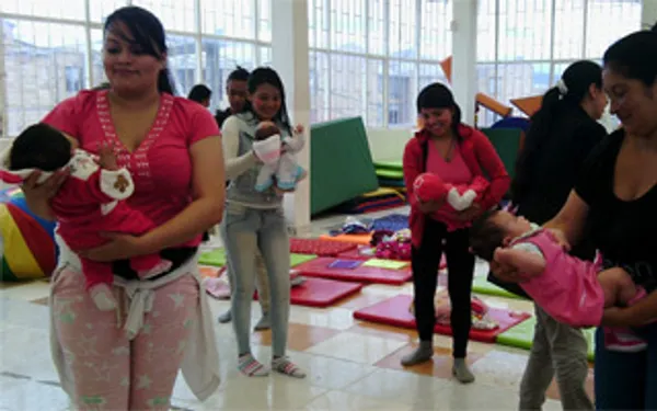 La Fundación Arka acompaña a las familias de Bosa desde la gestación hasta la adolescencia