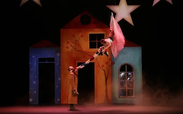 “La princesa ligera” se eleva sobre el Teatro Colón