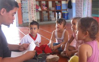 Zumba que zumba: cantos y cuentos de niños para niños